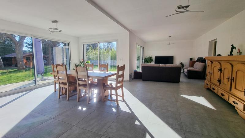 Maison - 160 m² - 6 pièces