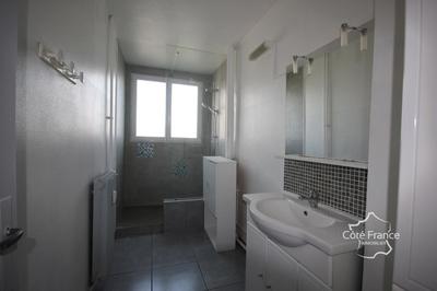 Appartement - 76 m² - 4 pièces