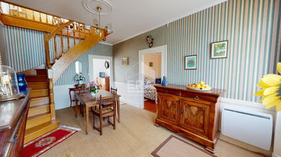 Maison - 150 m² - 6 pièces