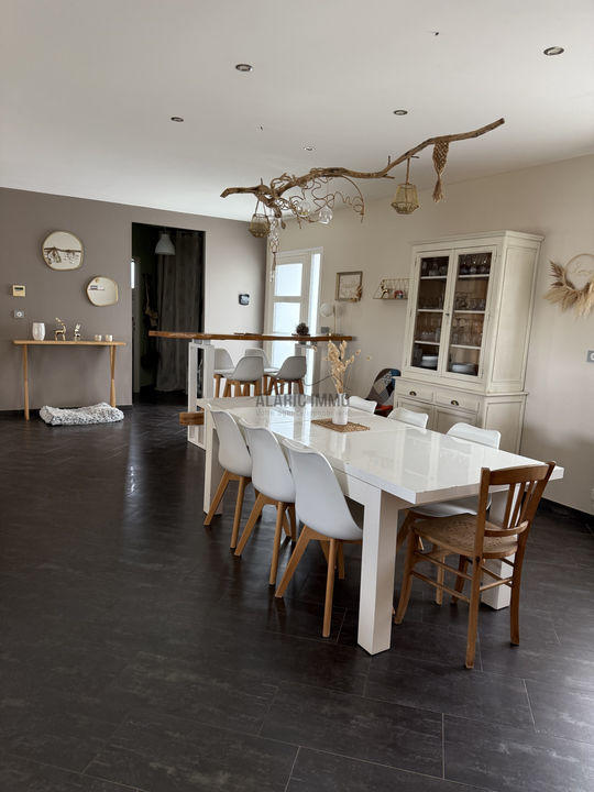 Villa - 138 m² - 4 pièces