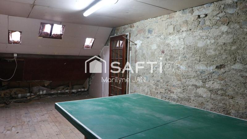 Maison - 139 m² - 7 pièces