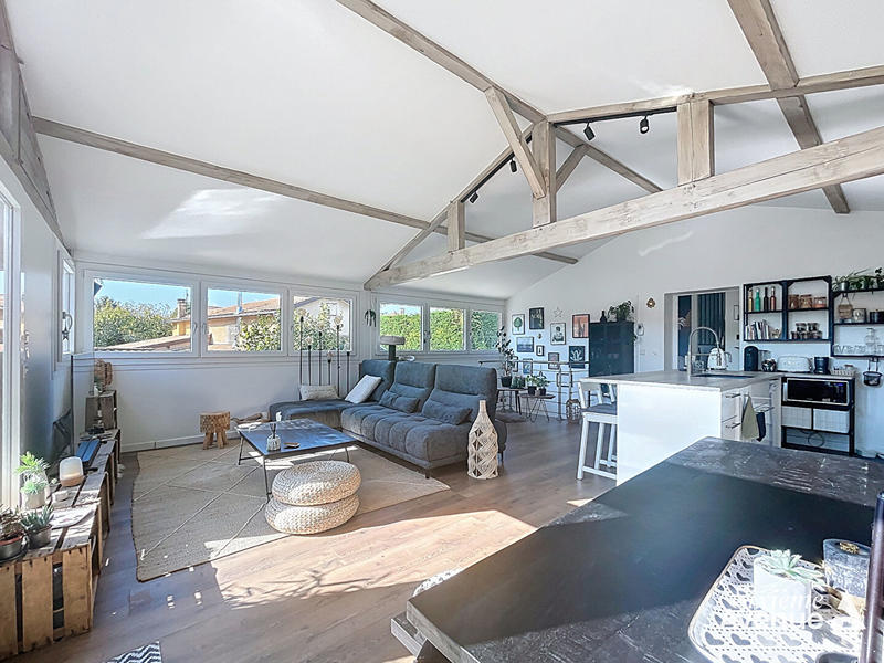 Maison - 127 m² - 5 pièces