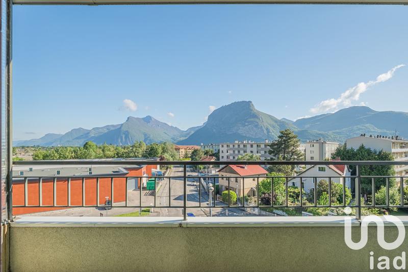 Appartement - 110 m² - 5 pièces