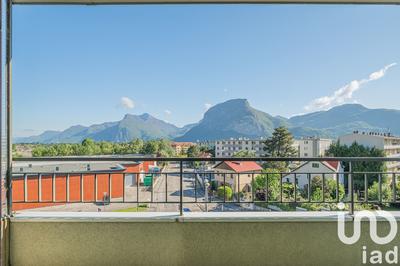 Appartement - 110 m² - 5 pièces