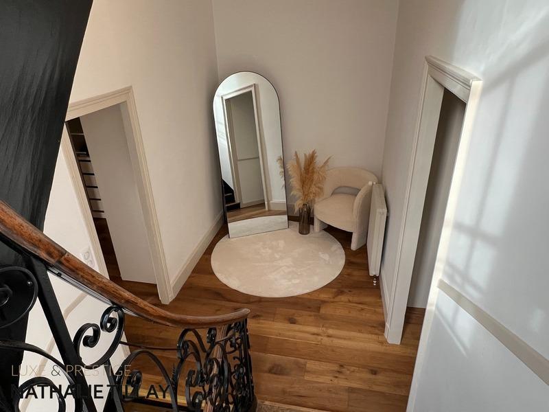 Maison bourgeoise - 236 m² - 8 pièces