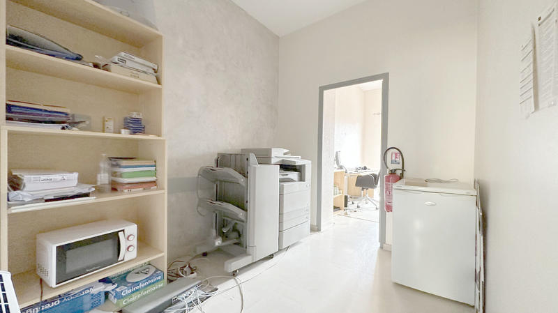 Bureau - 48 m² - 3 pièces