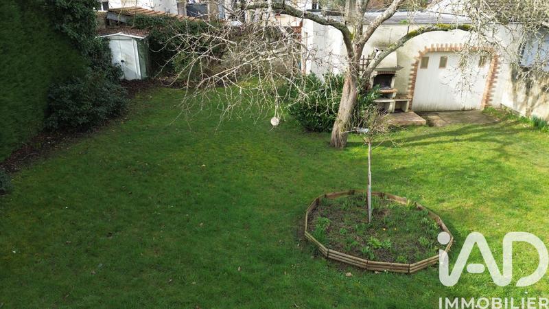 Maison - 90 m² - 5 pièces