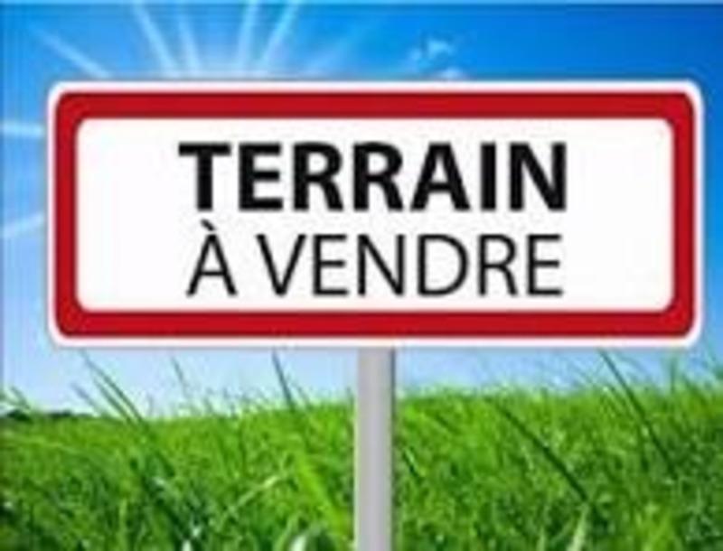Terrain constructible - 1 235 m²
