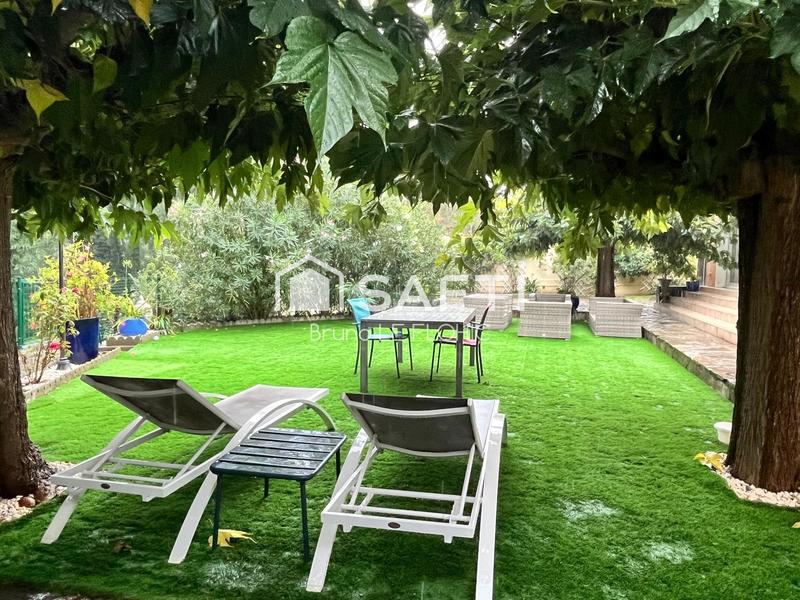 Maison - 177 m² - 6 pièces