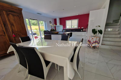 Villa - 115 m² - 4 pièces