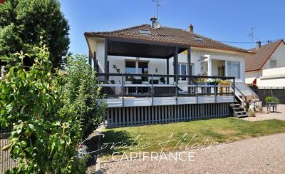 Maison - 96 m² - 5 pièces