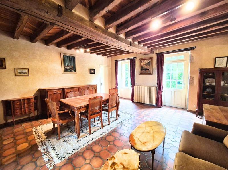 Maison de ville - 252 m² - 8 pièces