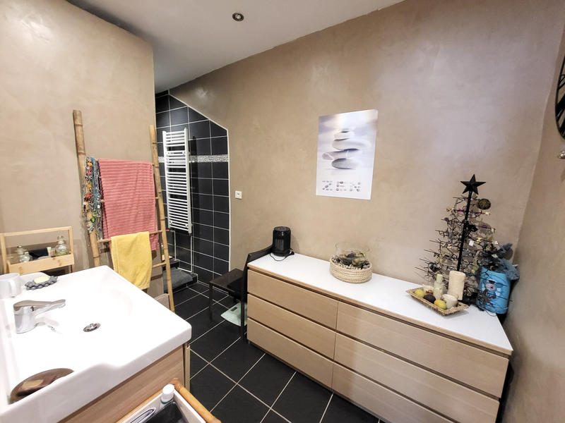 Maison - 122 m² - 6 pièces