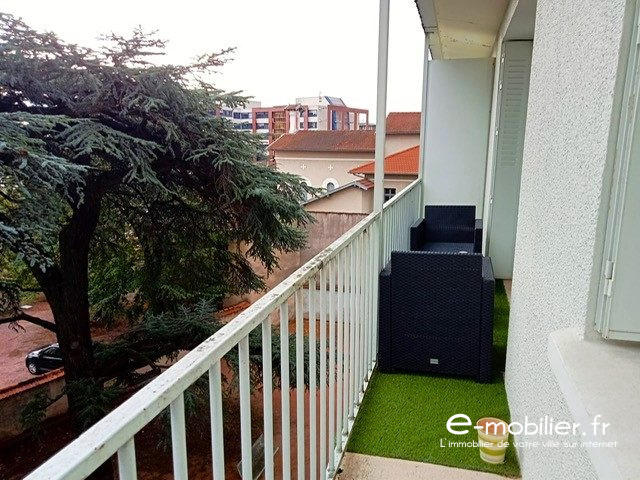 Appartement - 61 m² - 2 pièces