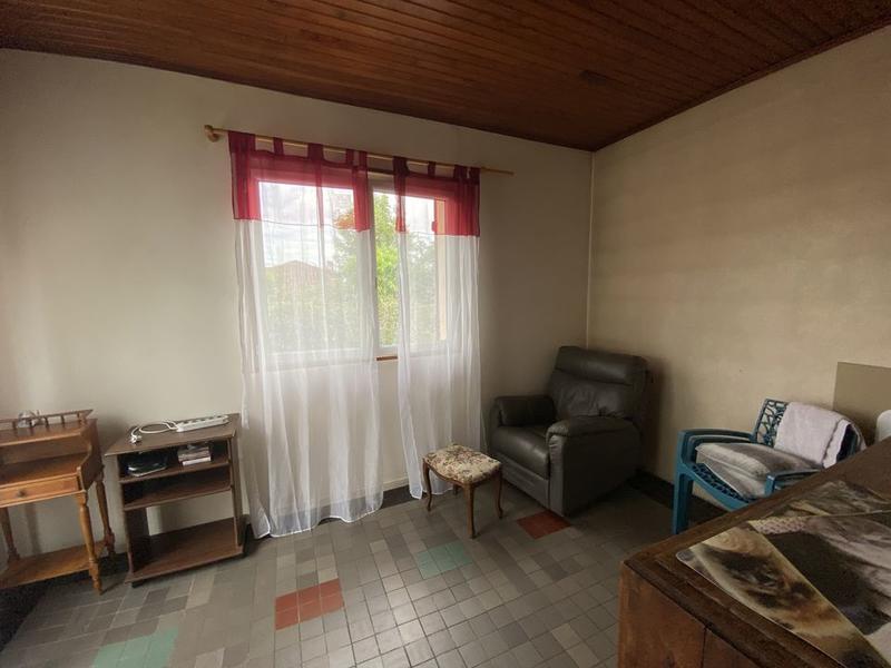 Maison - 97 m² - 5 pièces