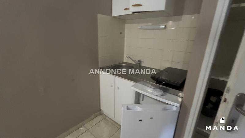 Studio - 24 m² - 1 pièce