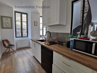 Maison ancienne - 143 m² - 8 pièces