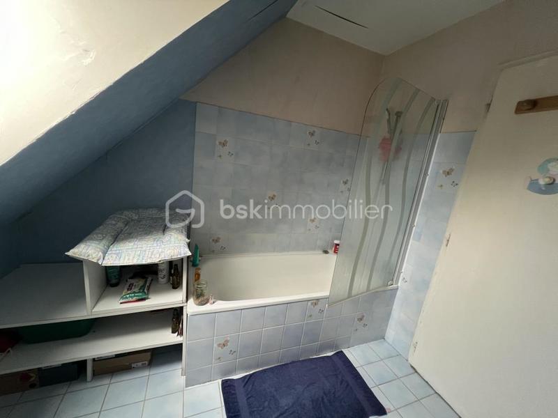 Maison - 115 m² - 8 pièces