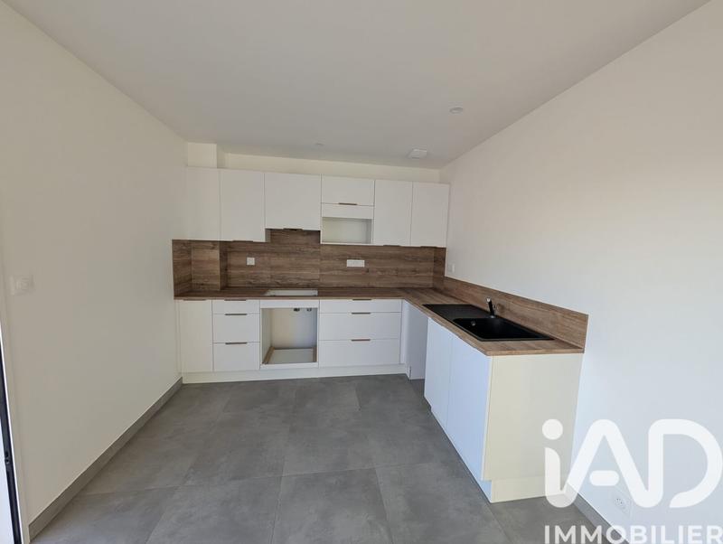 Maison - 96 m² - 4 pièces