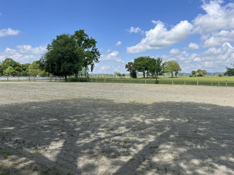 Propriété - 228 m² - 7 pièces