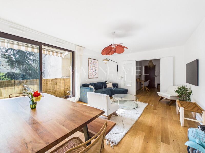 Appartement - 80 m² - 4 pièces