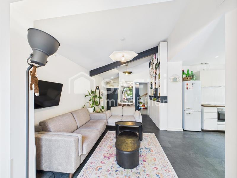 Appartement - 92 m² - 3 pièces