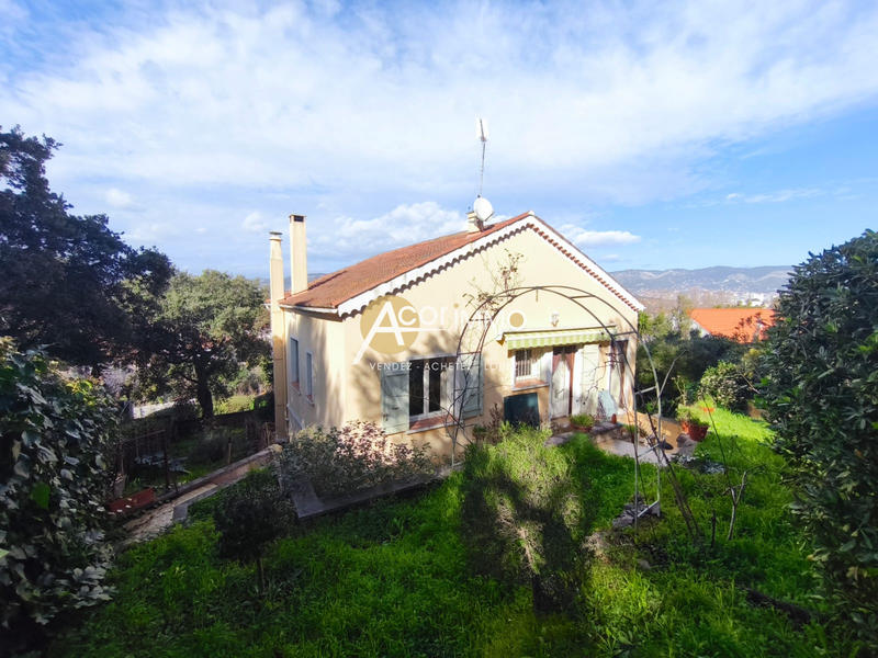 Maison - 81 m² - 4 pièces