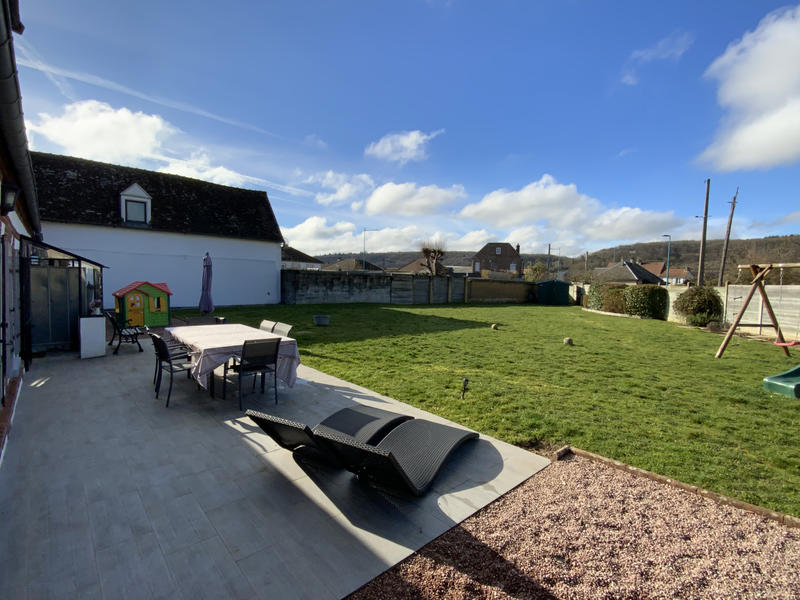 Maison - 102 m² - 5 pièces