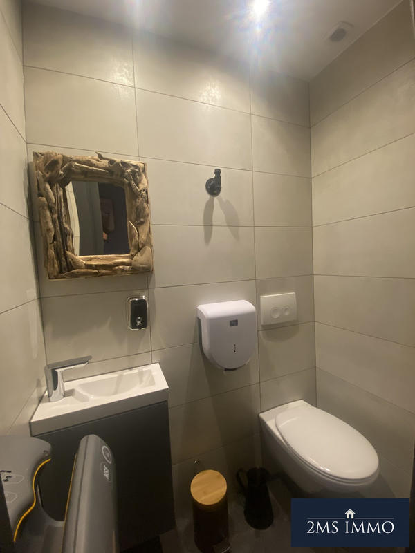 Fonds de commerce - Hôtellerie / Restauration - 164 m²