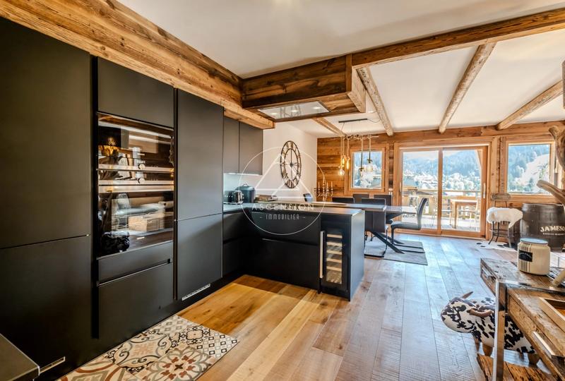 Appartement - 90 m² - 3 pièces