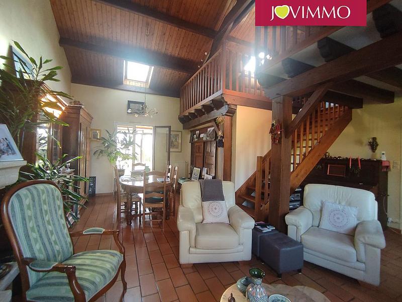 Maison - 167 m² - 7 pièces