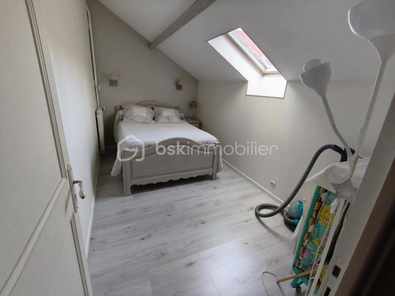 Demeure - 230 m² - 10 pièces