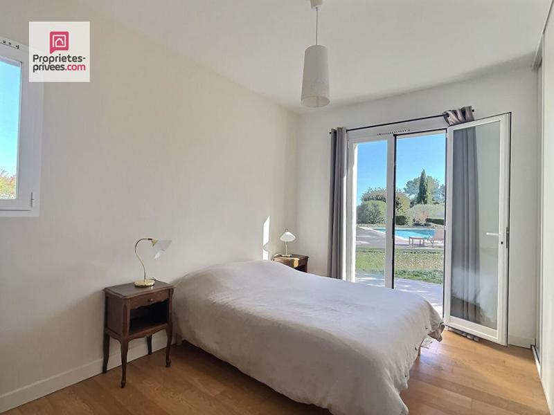 Villa - 168 m² - 6 pièces