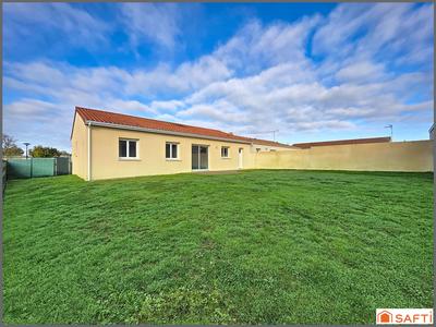 Maison - 96 m² - 5 pièces