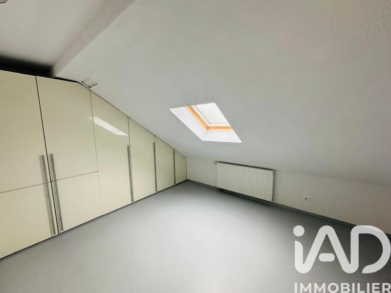 Maison - 320 m² - 10 pièces