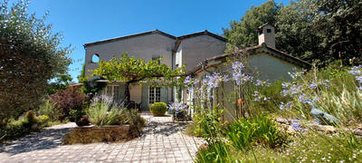 Bastide - 184 m² - 7 pièces