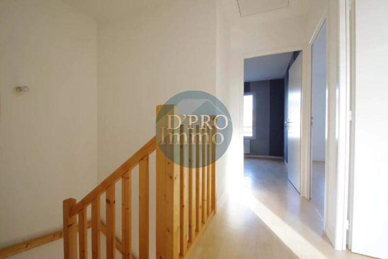 Maison - 83 m² - 5 pièces