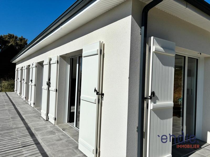 Maison contemporaine - 91 m² - 5 pièces