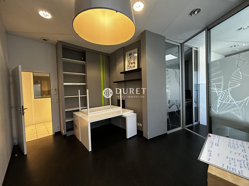 Local d'activités - 1 224 m²