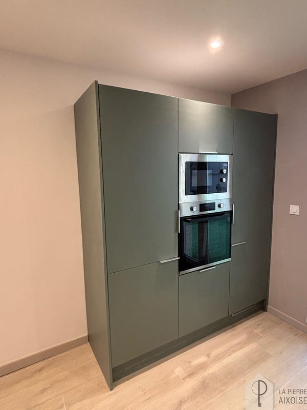 Appartement - 77 m² - 3 pièces