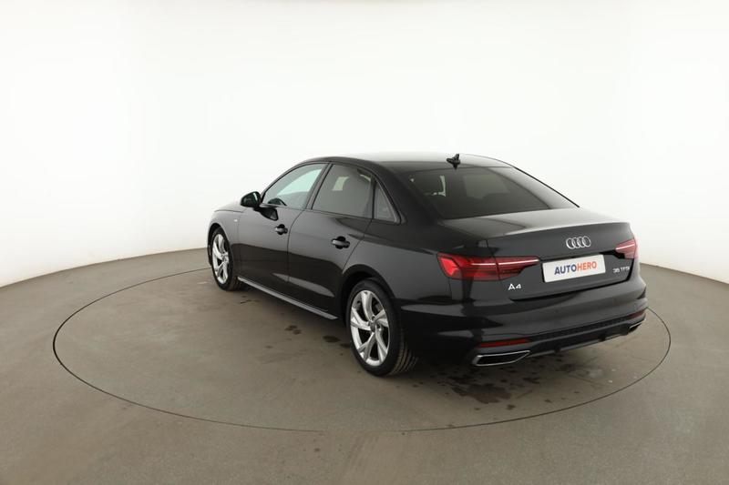 Audi A4 35 Tfsi s line s tronic 7 150 ch