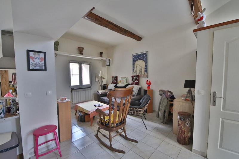 Immeuble - 241 m² - 10 pièces