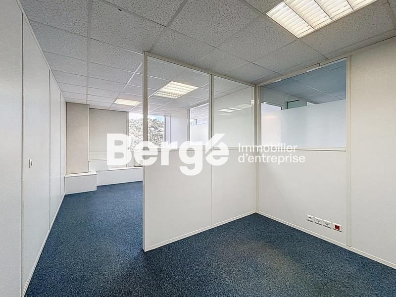 Bureau - 277 m²