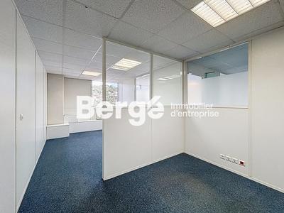 Bureau - 277 m²