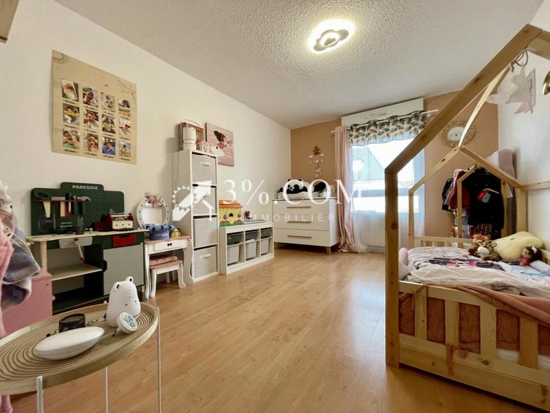 Appartement - 87 m² - 3 pièces