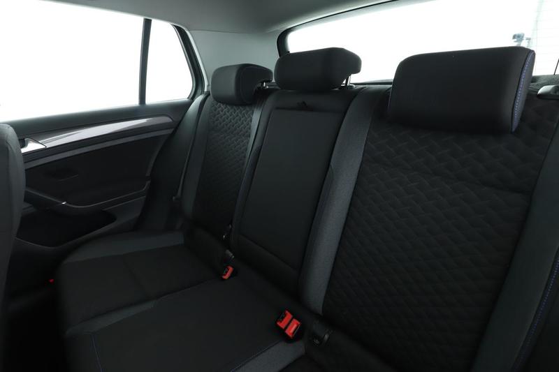 Volkswagen Golf VII 1.4 Tsi BlueMotion Tech Connect Bv6 5p 125 ch