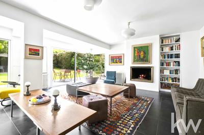 Maison d'architecte - 307 m² - 10 pièces