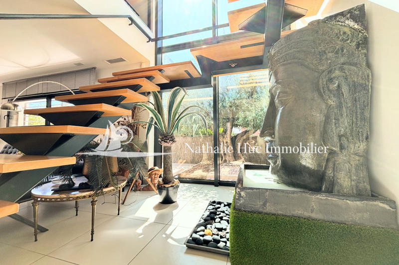 Villa - 180 m² - 4 pièces