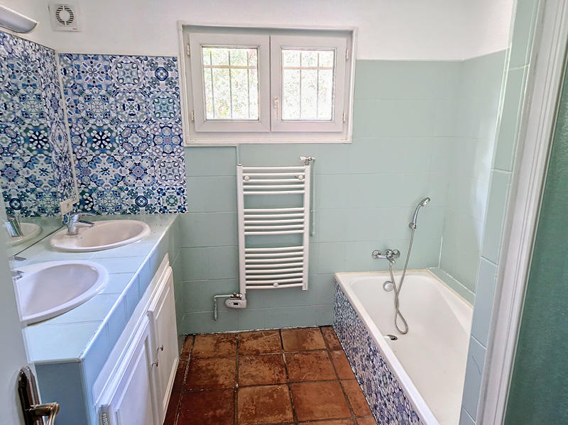 Maison - 197 m² - 5 pièces