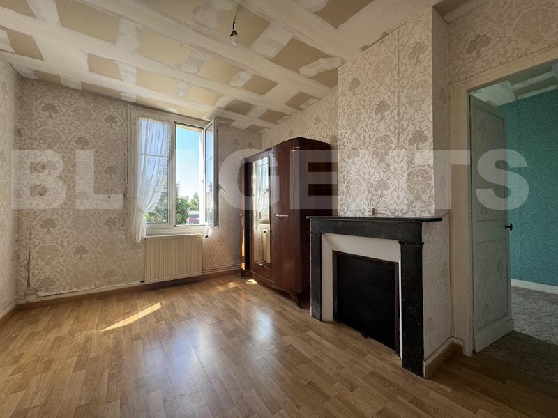 Maison - 95 m² - 5 pièces